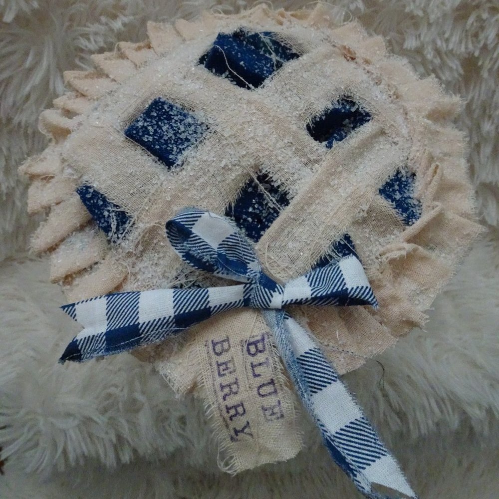 SOLD!!! Handmade Fake Faux BLUEBERRY PIE 8"